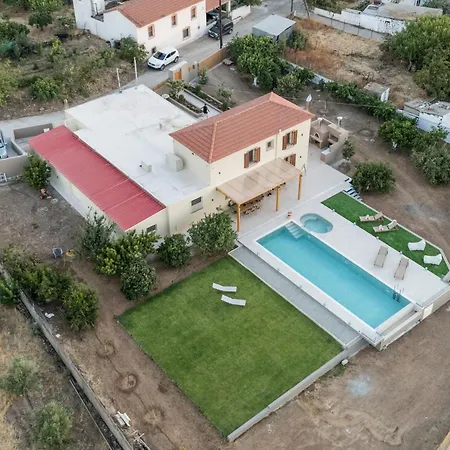 Ergini Country With Bio Infinity Pool & וילה